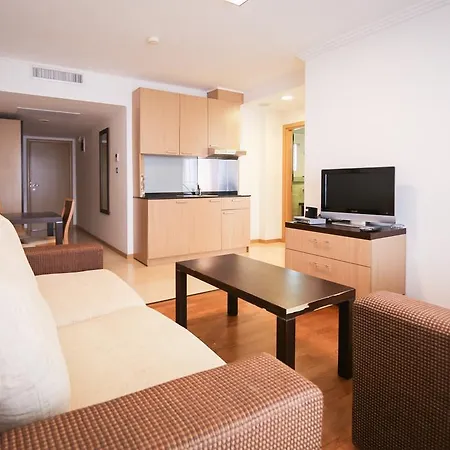 Private In Emerald Beach * رافدا