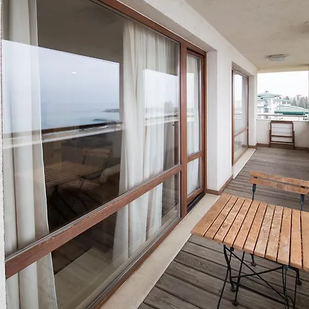 Private In Emerald Beach رافدا