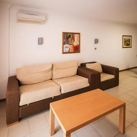 شقة Private In Emerald Beach رافدا
