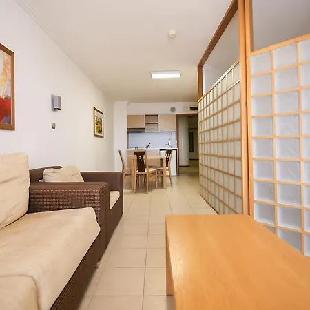 Private In Emerald Beach