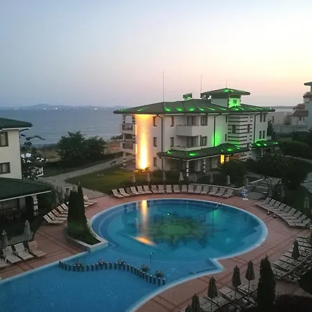 Private In Emerald Beach * رافدا