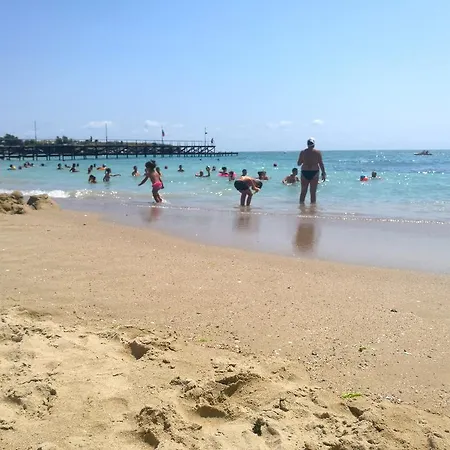 Private In Emerald Beach *