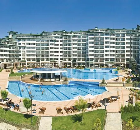 Private In Emerald Beach