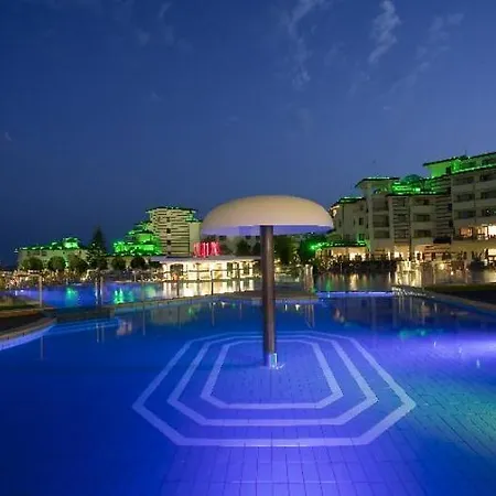 Private In Emerald Beach رافدا